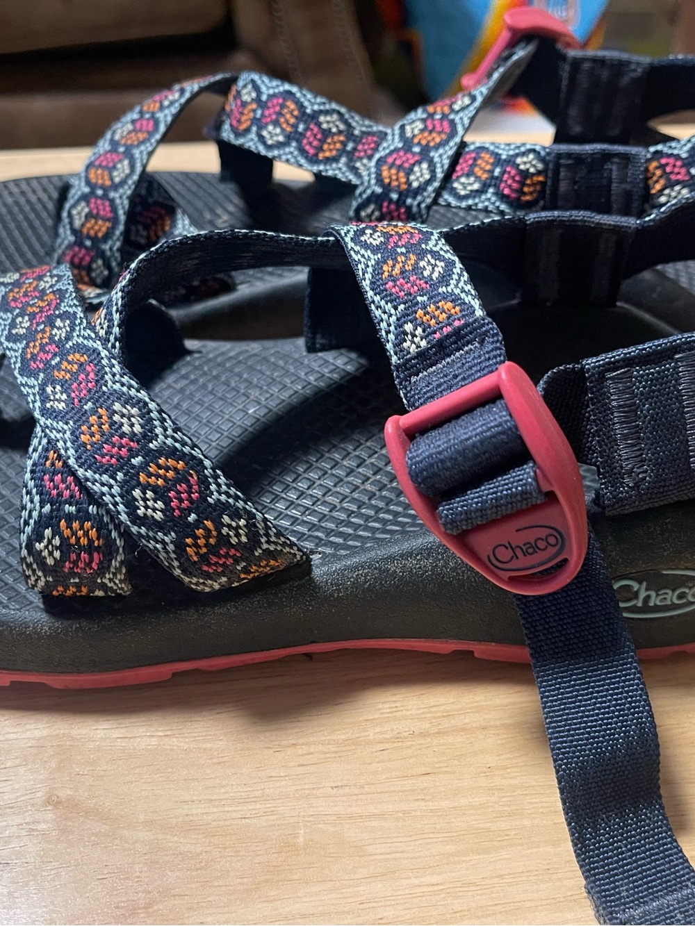 CHACO Women's 'Z/2 Classic Sandals Navy Pink Geometric Print Sz 8